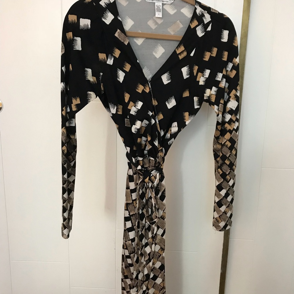 Classic dvf wrap dress.